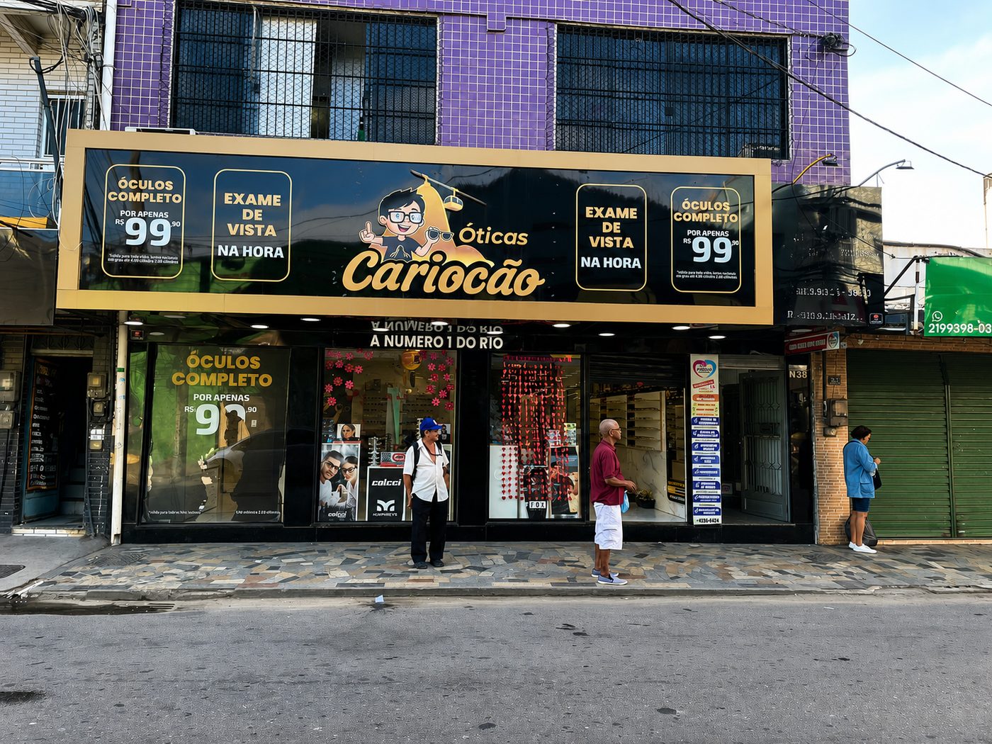 Fachada da Óticas Cariocão em Miguel Couto